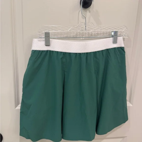 Puma Dark Green Skort with White Waistband - Picture 4 of 9
